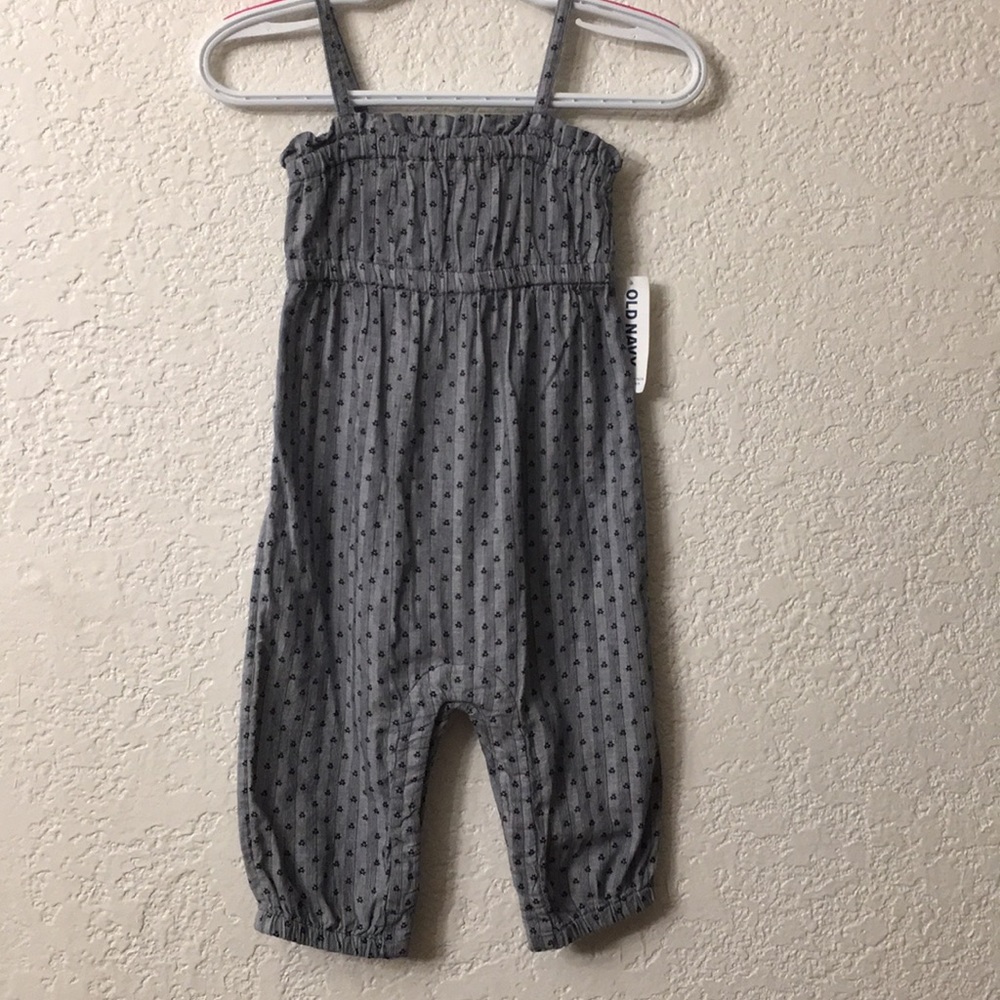Old Navy Baby girl Small stars Romper
